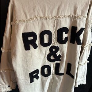 Elan Rock & Roll Embroidered Shirt Jacket in Light Denim